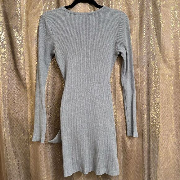 Superdown Dana Wrap Ribbed Mini Dress Heather Gray Long Sleeve Medium NWOT - Picture 2 of 8